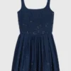 Vestido de ganga bordado com corte evasê