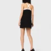 Vestido de smoking em crepe pesado