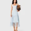 Vestido em croché com forro removível
