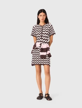 Vestido em croché em ziguezague