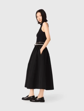 Vestido em tafetá de materiais mistos