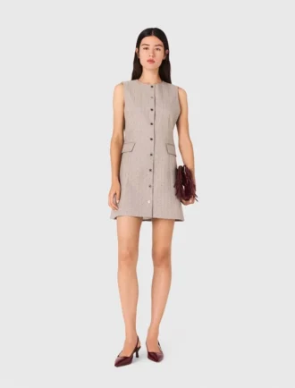 Vestido justo com mini strass