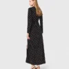 Vestido maxi com contas e strass