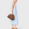 Vestido maxi com costas abertas