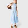 Vestido maxi com costas abertas