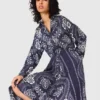 Vestido maxi com estampado bandana