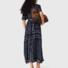 Vestido maxi com padrão esvoaçante