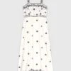 Vestido maxi com recortes bordados
