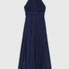 Vestido maxi de cetim plissado