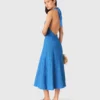 Vestido maxi de guipure sem costas