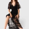 Vestido maxi de renda