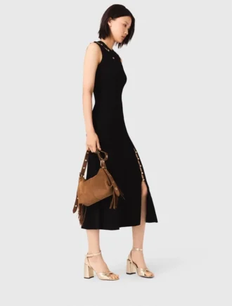 Vestido maxi em malha canelada com recortes