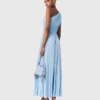 Vestido maxi plissado assimétrico
