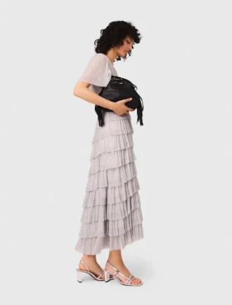 Vestido midi com folhos metálicos