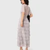 Vestido midi com folhos metálicos