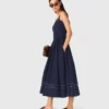 Vestido midi com saia em leque