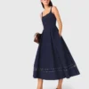 Vestido midi com saia em leque
