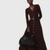 Vestido midi de malha com botões