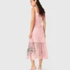Vestido midi em croché com strass