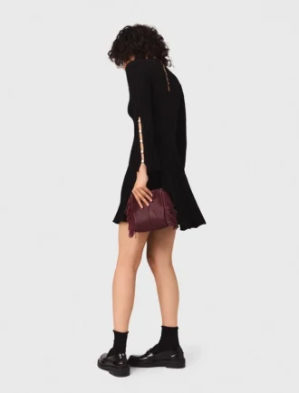 Vestido mini skater de gola alta