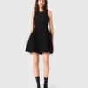 Vestido skater com joias