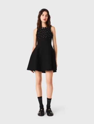 Vestido skater com joias