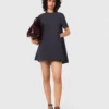 Vestido trapézio em crepe pesado