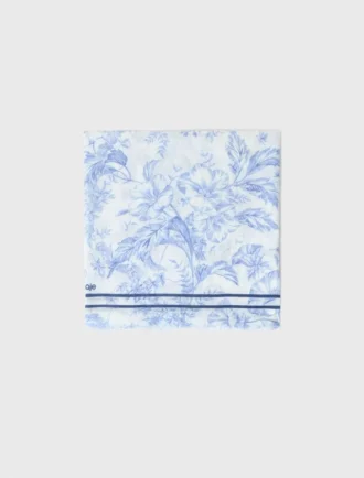 Xaile em mistura de lã com estampado floral